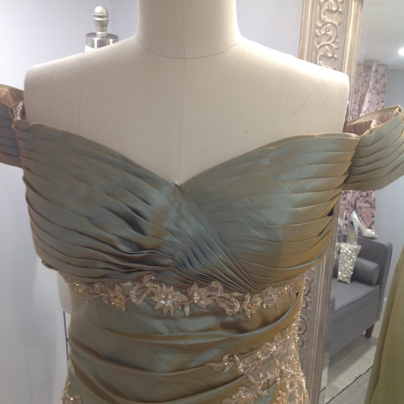 Pictured perfect - Picture 3 of 6